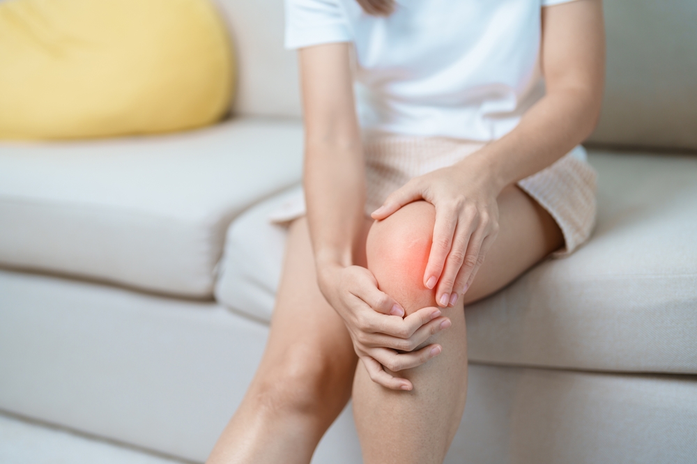 Woman,Having,Knee,Ache,And,Muscle,Pain,Due,To,Runners